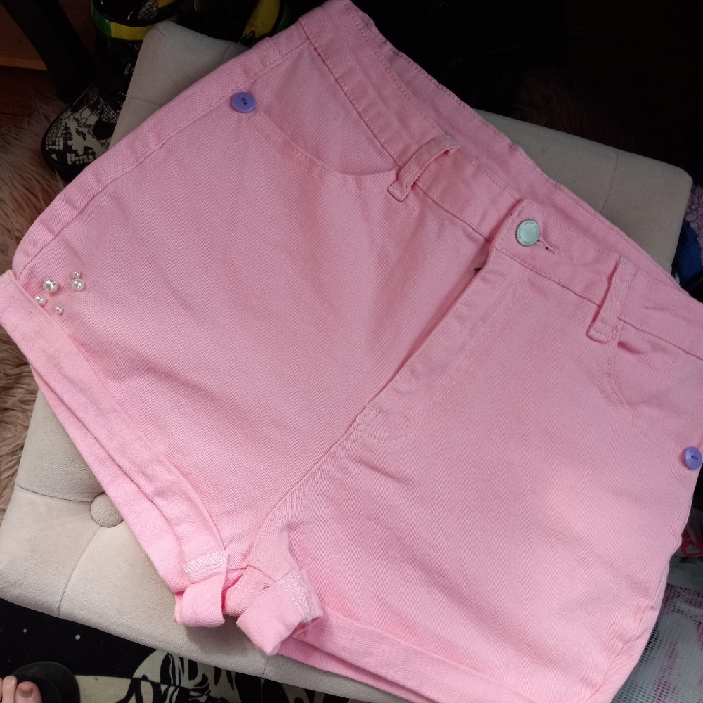 Heart butt-pocket unicorn w/pearl accents custom OOAK Rage shorts! Kawaii SOLD - Picture 3 of 7